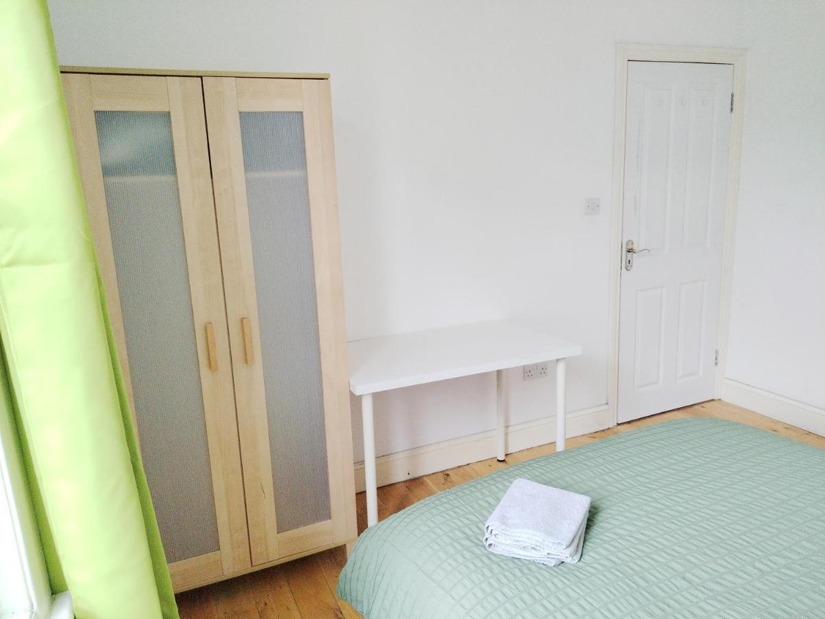 Cosy Rooms Near Canary Wharf & The O2 런던 외부 사진