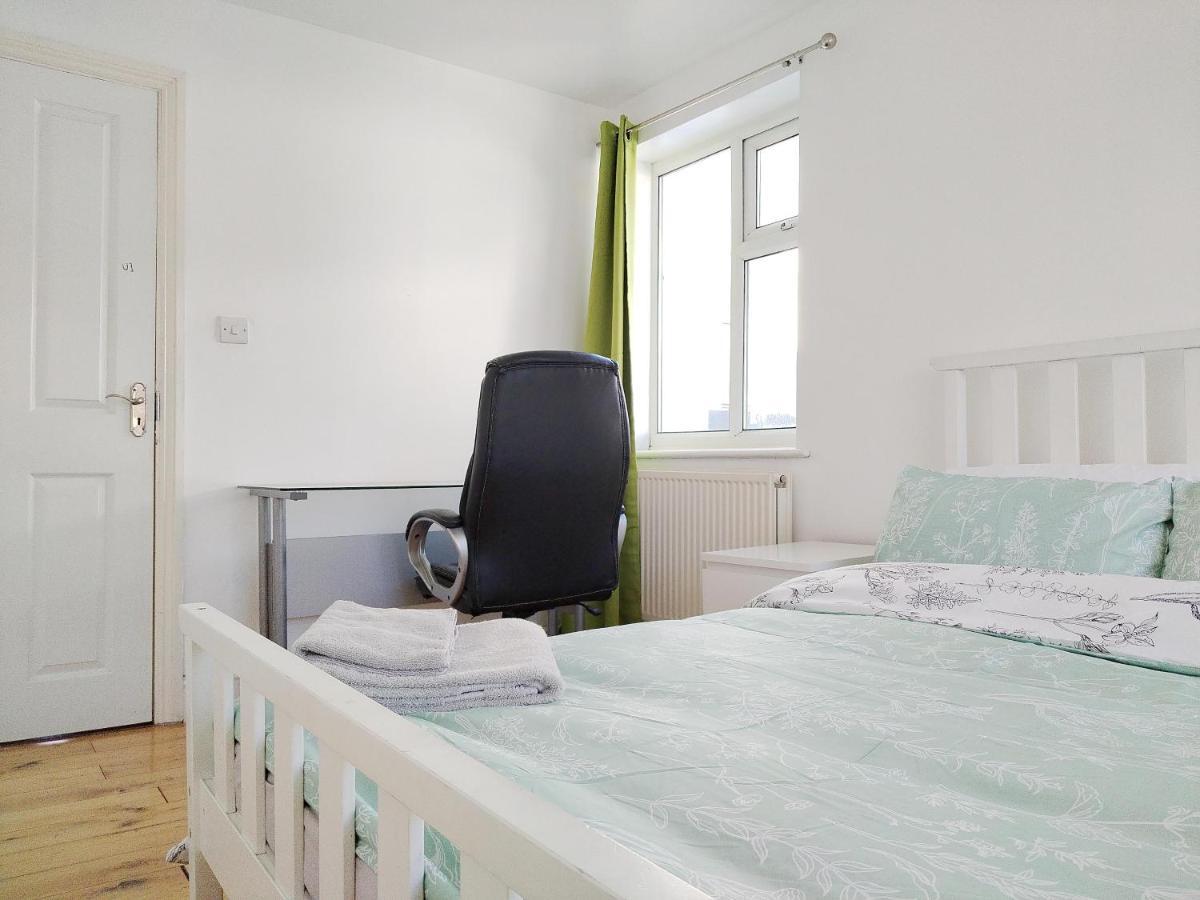 Cosy Rooms Near Canary Wharf & The O2 런던 외부 사진